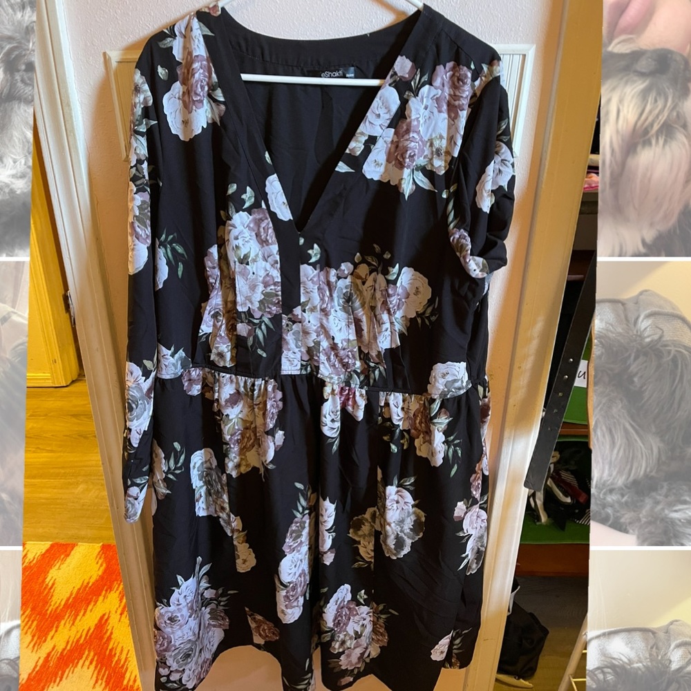 Long-sleeved eshakti floral dress